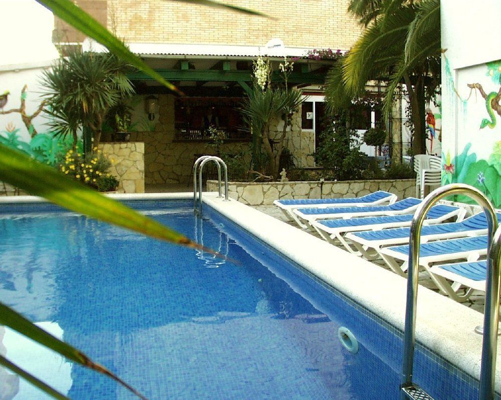 Hotel Marbella 로지즈 외부 사진